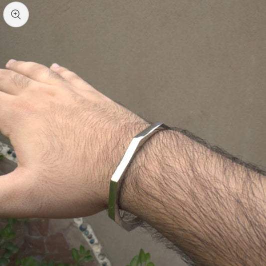 Premium Pentagon Bracelet